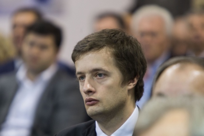 Алексей Порошенко рассказал, как принимаются законы в парламенте