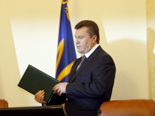 Виктор Янукович подписал еврозакон о выборах