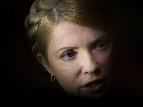 Скандальчик: Юлия Тимошенко обвиняет Порошенко в зависимости от России