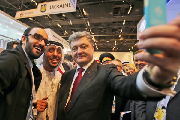Политик: Два года правления Порошенко, прошедших под девизом "Ни слова правды!", привели к абсолютному недоверию народа к украинской власти