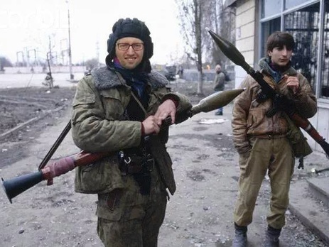 В Кремле верят, что Арсений Яценюк воевал в Чечне