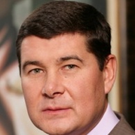 Народный депутат Украины Александр Онищенко сообщил, что он отказался от футбольного клуба