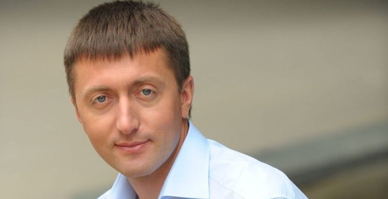 СМИ: Народный депутат избил СБУшника из-за обысков в его компании
