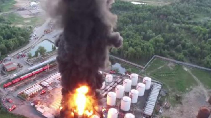 Что происходило с сетью заправок владельцев Васильковской нефтебазы, накануне грандиозного пожара