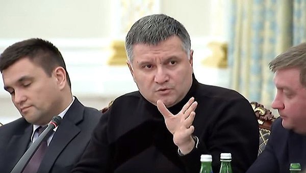 Аваков намерен отправить много "дерьма" о Саакашвили в Антикоррупционное бюро