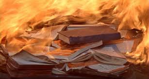 В Крыму напали на турецкий лицей и сожгли учебники