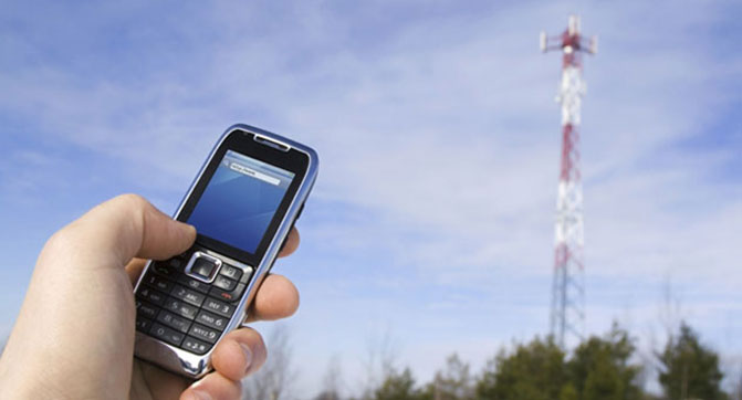 Мобильным операторам запретили принимать звонки сотовой компании «ЛНР»