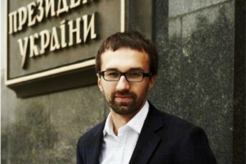 Лещенко: У Порошенко есть видео, где Коломойский "смиренно принимает свою отставку