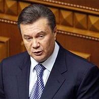 Янукович отправил всех на выборы