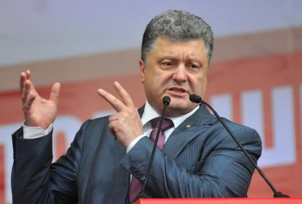 Год президентства Петра Порошенко: что обещал, а что выполнил