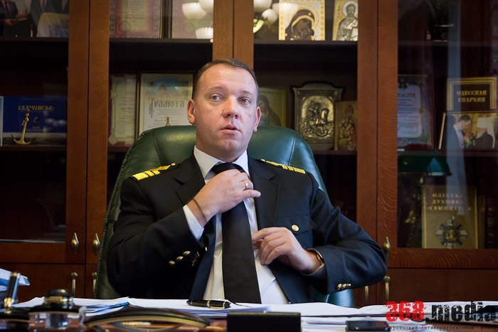 Руководство Ильичевского порта подозревают в краже трех миллионов гривен