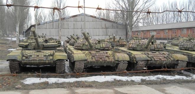 План Порошенко: Боевики ДНР захватили танковую часть под Артемовском