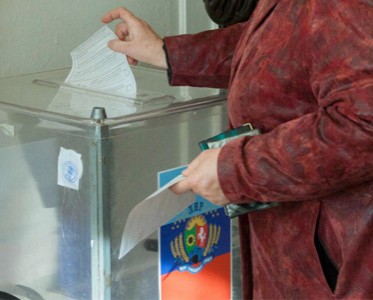 В "ЛНР" "выборы" назначили на 1 ноября