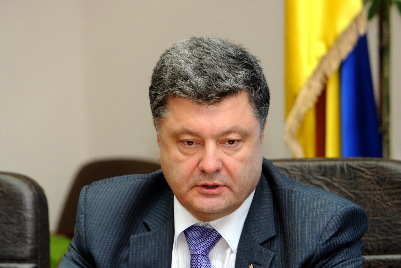 Порошенко пояснив, як Україна торгує з окупованими територіями