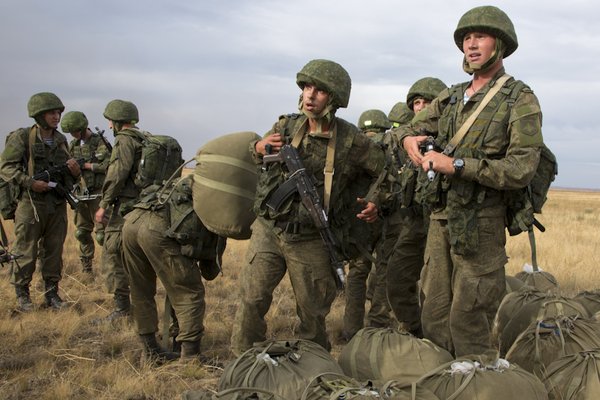 СМИ: На Донбассе за 5 дней погибли 60 российских военных