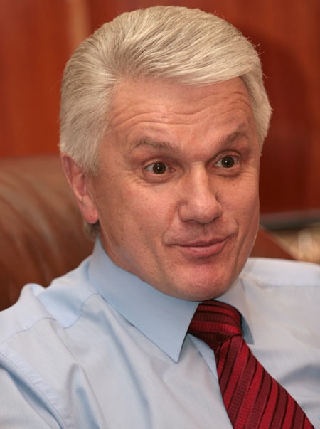 Владимир Литвин обвинил оппозицию в медлительности
