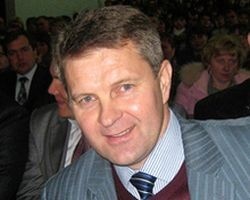 На Ривненщине кандидат Сергей Костючко обещает платить деньги за информацию о подкупе избирателей