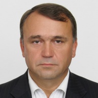 На кандидата от оппозиции Леонида Даценко завели уголовное дело из-за стихов