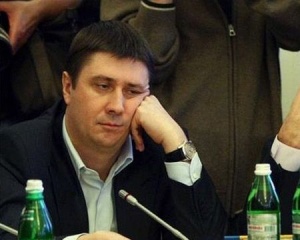 Самым большим сластеной среди депутатов считается оппозиционер Вячеслав Кириленко