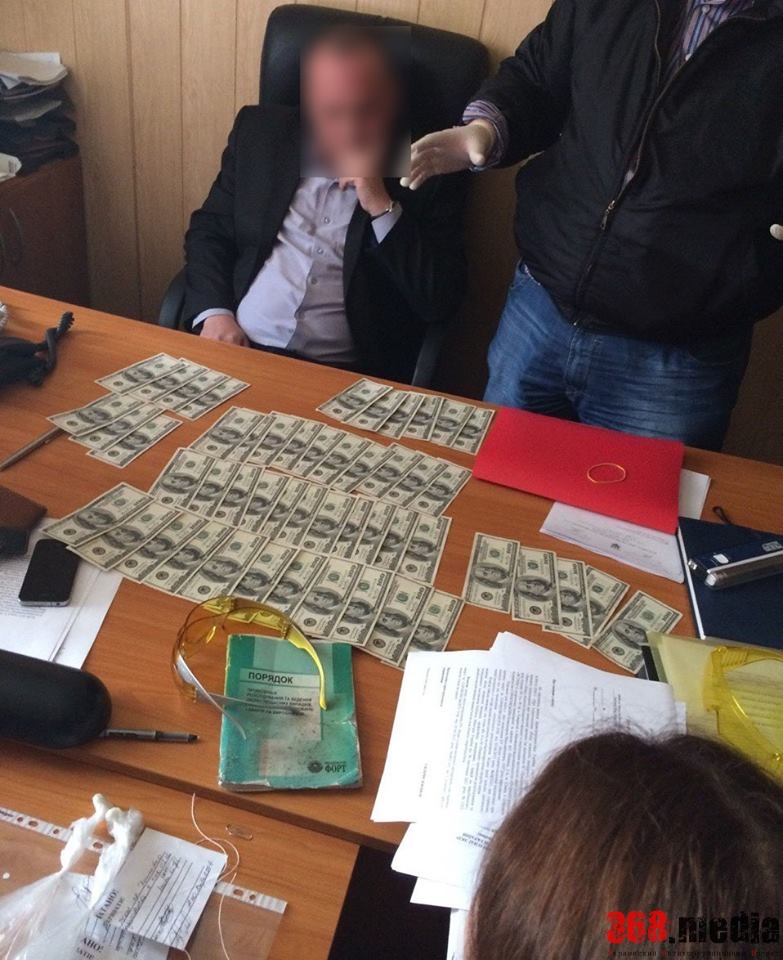 Взяточник из одесского Госгорпромнадзора вышел под залог в 100 тысяч гривен