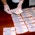 Во время получения взятки задержан главный инспектор Новоград-Волынской налоговой