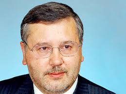 Анатолий Гриценко считает, что МВФ должен списать долги Украине