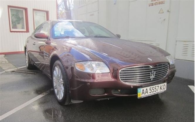 Банк "Надра" продал Maserati за 380 тысяч гривен
