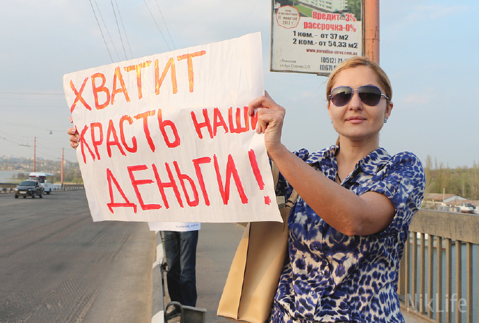 Жалующаяся на мизерную зарплату Оксана Янишевская получила из бюджета в 2 раза больше, чем в бизнесе