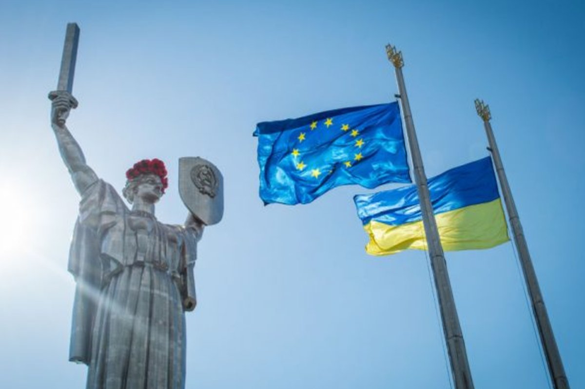 Безвіз для України можуть знову відкласти! З’явилась нова причина: