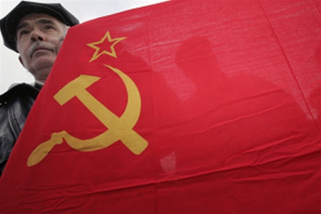Регионы: Коммунистов в Днепропетровске зовут на разговор вооруженные люди
