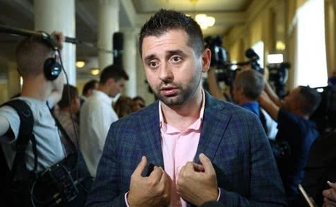 Арахамия рассказал о реакции Зеленского на скандал с Яременко