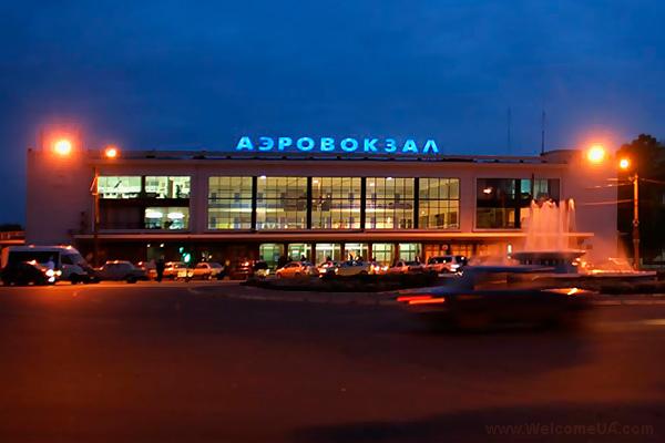 В Одесском аэропорту происходит "скрытая приватизация" - СМИ