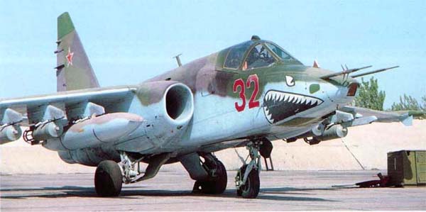 Об этом говорят: Российский военный самолет сбил украинский Су-25