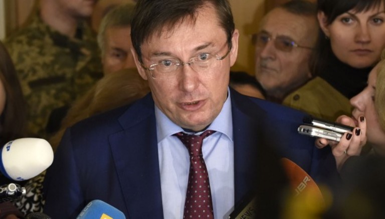 Юрий Луценко прогнозирует создание коалиции из двух фракций уже сегодня