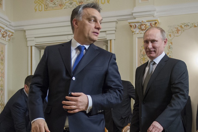 Скандальчик: Премьера Венгрии обвинили в тайном сговоре с Путиным