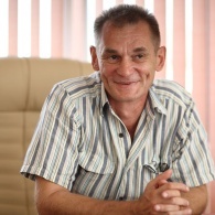 В Крыму скандального поселкового мэра добили отставкой