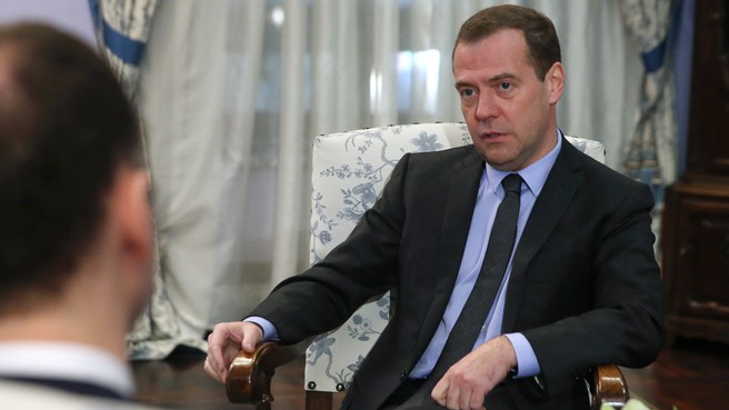 Медведев назвал главу СБУ Василия Грицака придурком