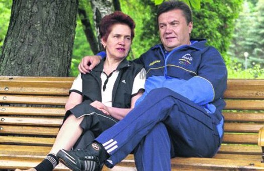 Виктор Янукович оказался владельцем 20 га земли на курортах Болгарии