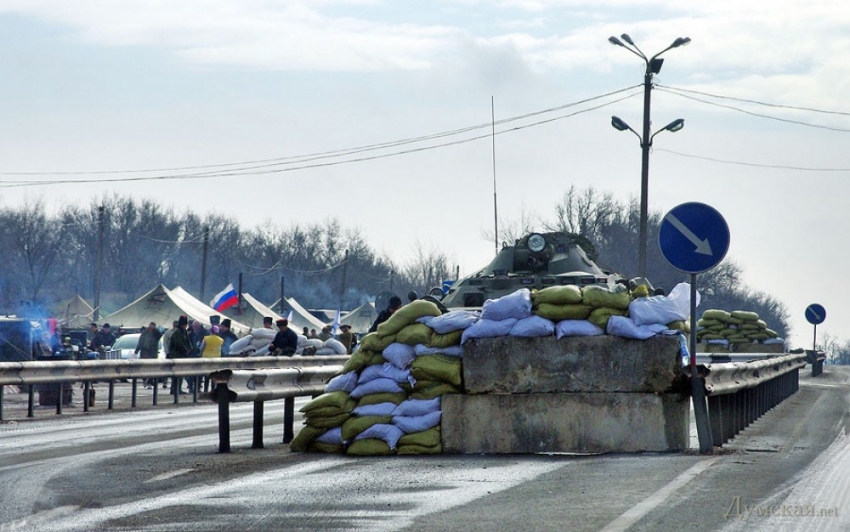 Об этом говорят: Украина готовится полностью заблокировать Крым