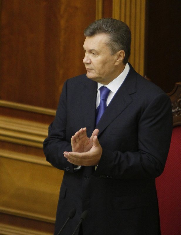 Мнение: Виктор Янукович одолжил 15 млрд, чтобы не попасть в тюрьму