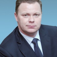 Скандальчик: Президента Киевгорстроя Игоря Кушнира заставляют уйти с должности, давя на семью