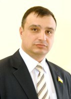 Вчерашним штурмом в Луганске руководил депутат облсовета Арсен Клинчаев