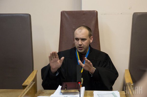 Чертополох года: Движение «Честно» собрало информацию на судью, слушающего дело Насирова