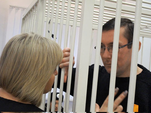 Юрий Луценко признался, что немного боится власти и выступает за люстрацию судей