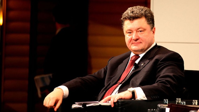В сети появилось видео роскошного имения Петра Порошенко под Киевом