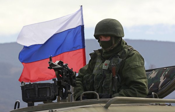 СМИ: Россия создает новый армейский корпус, куда вербует украинцев