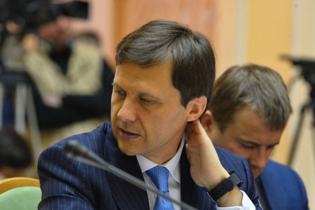 У Сергея Лещенко есть еще один близкий олигарх, — экс-министр