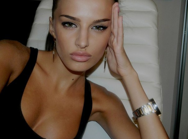 Об этом говорят: 'Мисс Украина' - Анна Андрес вошла в тройку потенциальных лидеров конкурса 'Мисс Вселенная'