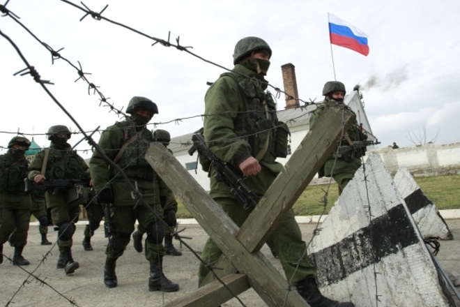 Об этом говорят: В Луганске в 'национализированных' квартирах разместят постоянный контингент российских войск