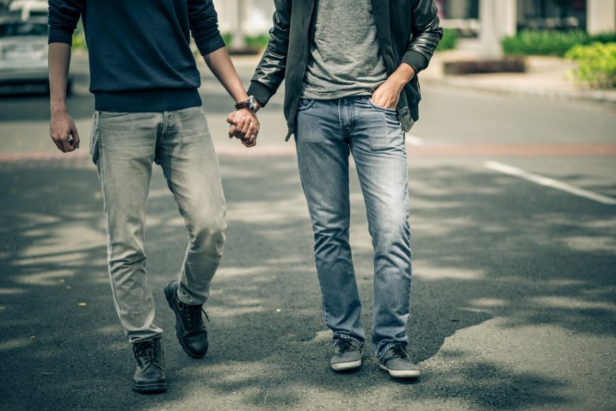 Опрос: Всего 5% украинцев поддерживают регистрационное партнерство однополых пар
